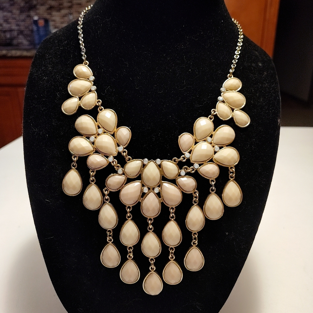 Bohemian Cream Teardrop Necklace